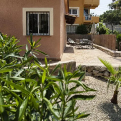 Апартаменты Naika Studios & Apartments