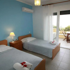 Отель Beachfront Barbati Villas комната для гостей фото 5