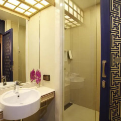 Отель Centra Central Station Bangkok 4* Улучшенный номер с 2 отдельными кроватями фото 5