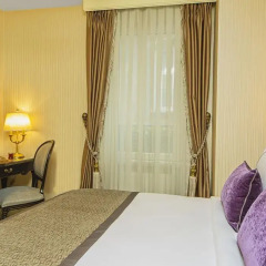 Meroddi Bagdatliyan Hotel 3* Номер Делюкс с двуспальной кроватью фото 2