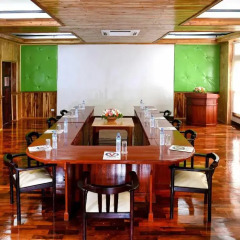 Отель Vansana LuangPrabang Hotel Лаос, Луангпхабанг - отзывы, цены и фото номеров - забронировать отель Vansana LuangPrabang Hotel онлайн питание фото 3