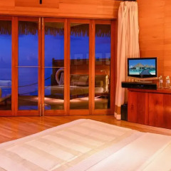 Отель Adaaran Prestige Water Villas Медупару комната для гостей фото 3