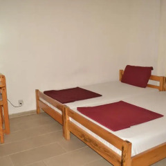 Pink Hostel Стандартный номер с двуспальной кроватью фото 2