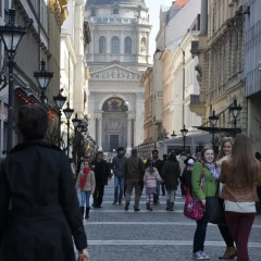 Отель Klarahome Budapest спортивное сооружение