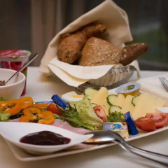Отель Pakat Suites Вена в номере фото 2