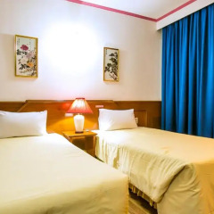 Elizabeth Hotel 3* Улучшенный номер с 2 отдельными кроватями фото 8
