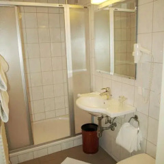 Hotel Terminus Vienna 2* Стандартный номер с разными типами кроватей фото 5