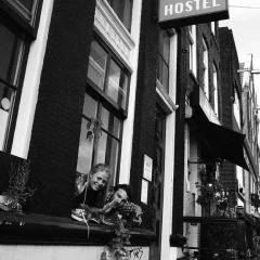 Отель Bob's Youth Hostel Нидерланды, Амстердам - отзывы, цены и фото номеров - забронировать отель Bob's Youth Hostel онлайн фитнесс-зал