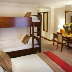 Отель Clayton Ballsbridge 4* Семейный номер Делюкс с различными типами кроватей фото 2