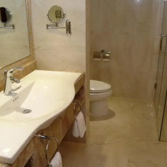 Guangdong Hotel 4* Номер Бизнес с различными типами кроватей фото 3