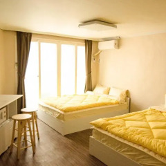 YaKorea Hostel Hongdae Стандартный номер с двуспальной кроватью фото 5