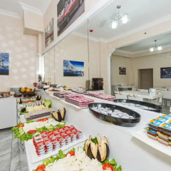 Orange Airport Hotel развлечения