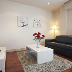 Отель Tendency Apartments 5 Испания, Барселона - отзывы, цены и фото номеров - забронировать отель Tendency Apartments 5 онлайн комната для гостей