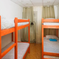 Хостел Кенгуру Кровать в общем номере с двухъярусными кроватями фото 13