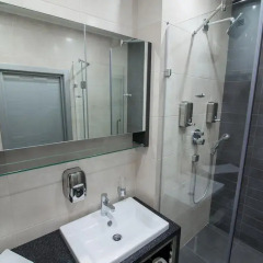 Апартаменты 12th Floor Apartments Стандартный номер фото 14
