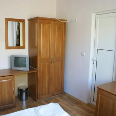 Jupiter 1 Family Hotel 2* Стандартный номер фото 10