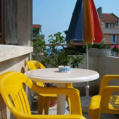 Отель Guest House Kostandara Поморие бассейн фото 2