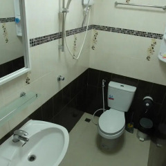 Отель Sunshine Guesthouse 3* Улучшенный номер с различными типами кроватей фото 11