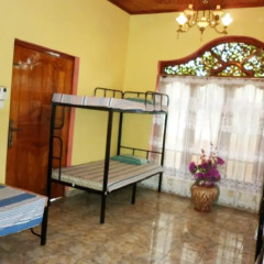 Monkey Beach Hostel @ Colombo Airport - Negombo