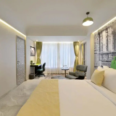 Отель Regenta Central Antarim Ahmedabad 4* Номер Делюкс с различными типами кроватей