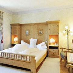 Hotel Schwarzer Adler 4* Стандартный номер с различными типами кроватей фото 6