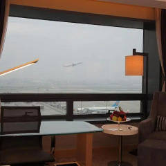 Shanghai Hongqiao Airport Hotel 4* Номер Делюкс с различными типами кроватей фото 2
