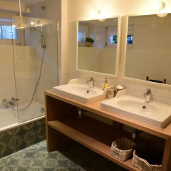 Отель B&B The Nest Brussels Стандартный номер фото 9