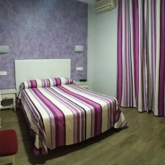 Отель Hostal Sonia Стандартный номер с различными типами кроватей