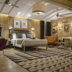 Browns Central Hotel 4* Стандартный номер разные типы кроватей фото 5