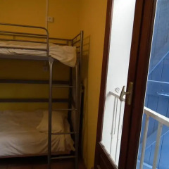 Отель Friendly Auberge Франция, Коломьё - отзывы, цены и фото номеров - забронировать отель Friendly Auberge онлайн комната для гостей фото 4
