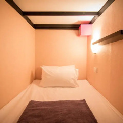 Bubble Space - Hostel Кровать в мужском общем номере фото 3