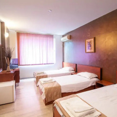 Hotel Fun House Стандартный номер