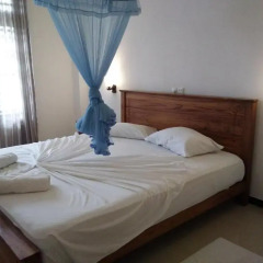 Отель Ocean View Cottage сейф в номере