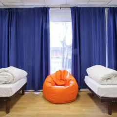 Holidaysbcn Hostel Стандартный семейный номер фото 7