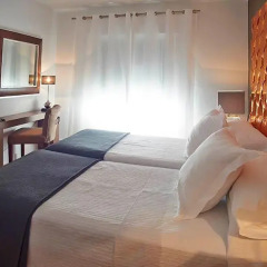 Отель Hostal Parque комната для гостей фото 4