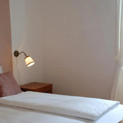 Отель The Bed and Breakfast 3* Стандартный номер с двуспальной кроватью (общая ванная комната) фото 11