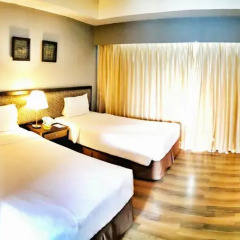 Отель D Varee Jomtien Beach 4* Улучшенный номер с различными типами кроватей фото 18