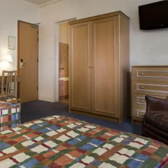 Отель Hôtel de Suez 2* Стандартный номер с различными типами кроватей фото 3