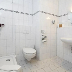 Отель Centro Hotel Celler Tor Германия, Брауншвейг - отзывы, цены и фото номеров - забронировать отель Centro Hotel Celler Tor онлайн ванная фото 2