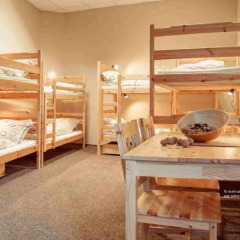 Cynamon Hostel Кровать в мужском общем номере с двухъярусной кроватью
