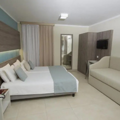 Отель 115 The Strand Hotel and Suites Мальта, Гзира - 2 отзыва об отеле, цены и фото номеров - забронировать отель 115 The Strand Hotel and Suites онлайн комната для гостей фото 4