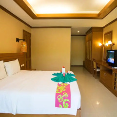Отель Lanta Resort 3* Улучшенный семейный номер с двуспальной кроватью фото 4