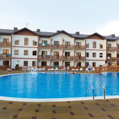 Гостиница Long Beach бассейн фото 2