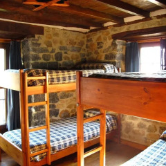 Отель Albergue TurÍstico ValdebarÓ Камалено удобства в номере