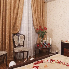 Мини-Отель Алекс на Марата Люкс с различными типами кроватей фото 4