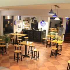 Dalat Sky Hostel Далат гостиничный бар