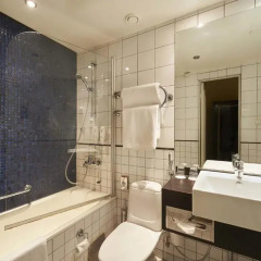 Отель Seurahuone Helsinki 3* Стандартный номер с двуспальной кроватью фото 2