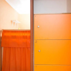 Hostel Inzhir Кровать в мужском общем номере с двухъярусной кроватью фото 7