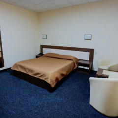 Comfort Hotel & Hostel Стандартный номер двуспальная кровать фото 5