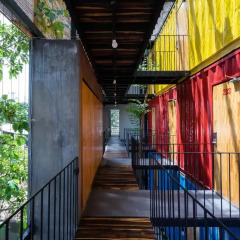 Ccasa Hostel Кровать в женском общем номере с двухъярусной кроватью